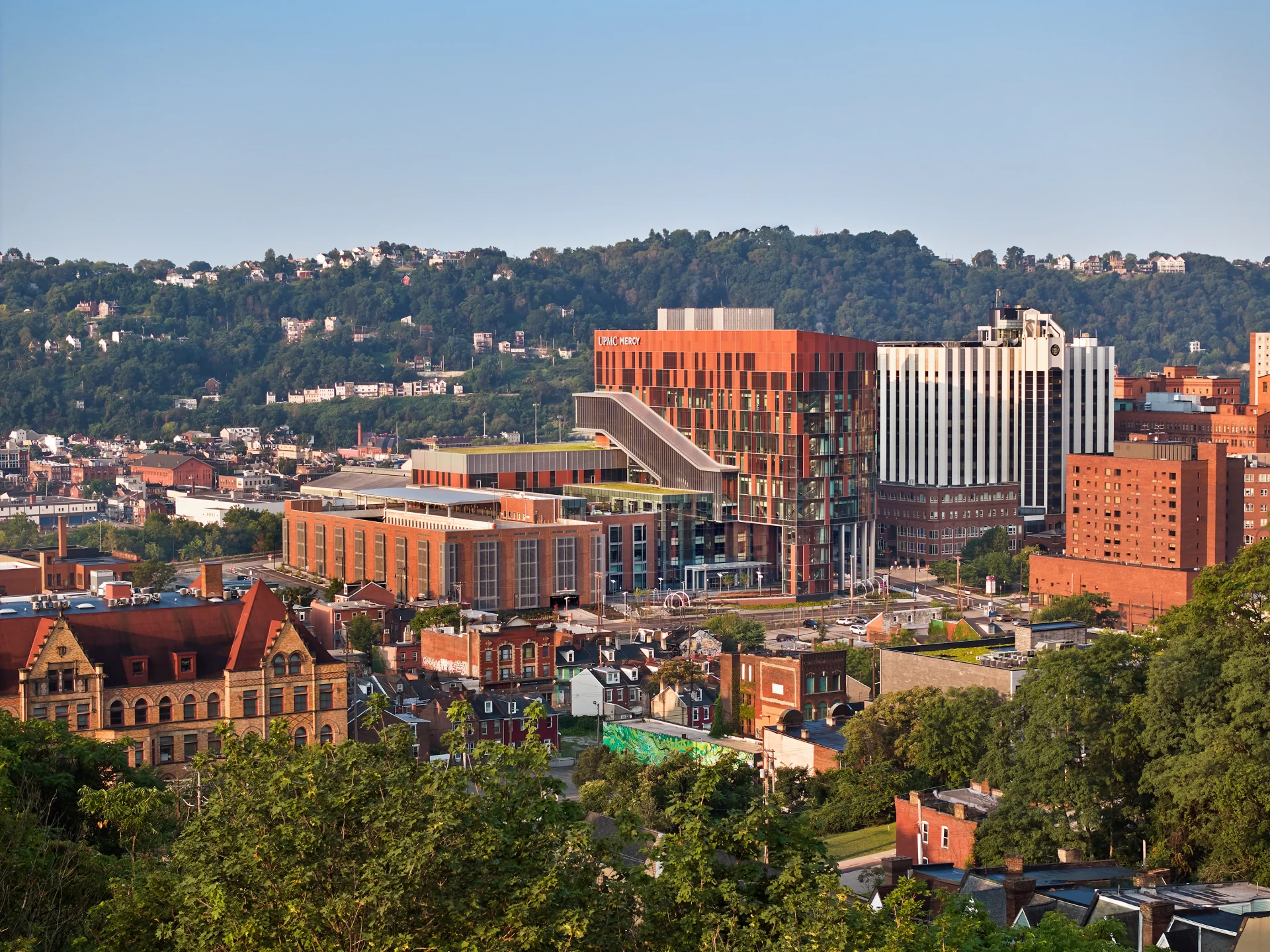 UPMC Vision and Rehabilitation Hospital at UPMC Mercy Exterior