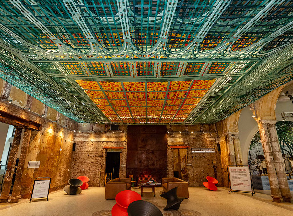 Inside image of the Museum Labe by Mascaro Construction